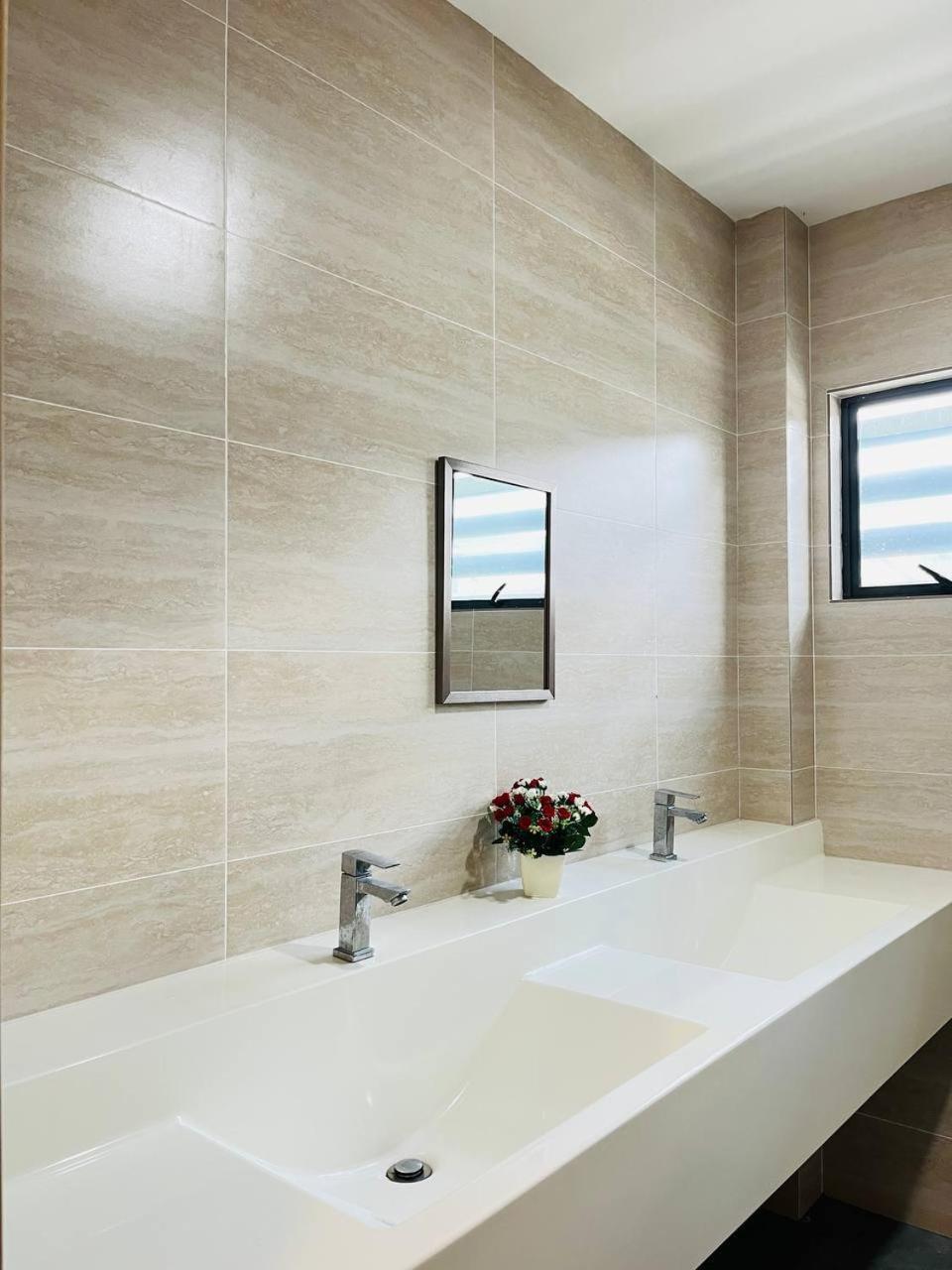 Sofea Mutiara Homestay Ipoh Ngoại thất bức ảnh